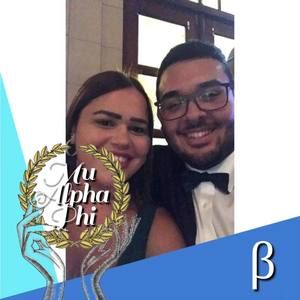 Meet your Posher, Nicole maría